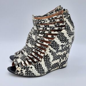 Rebecca Minkoff Sydney Snake Print Cage Wedge Sandal Size 7.
